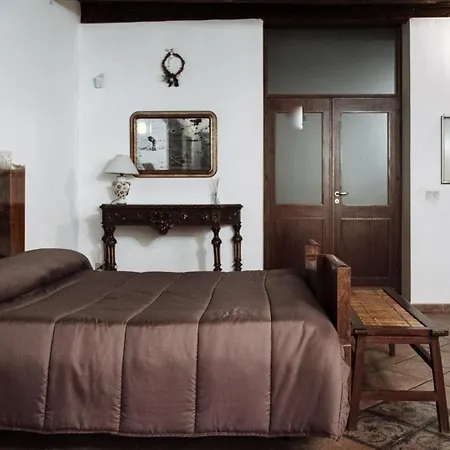 Filippo's Holiday House 2*