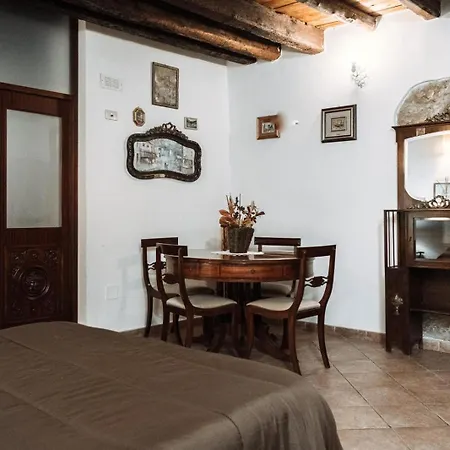 Filippo's Holiday House Pensjonat